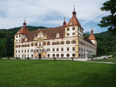 Schloss Eggenberg, exterior view | © UMJ | Jare
